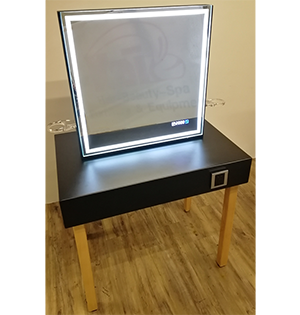 Hairdressing Mirror/Table
