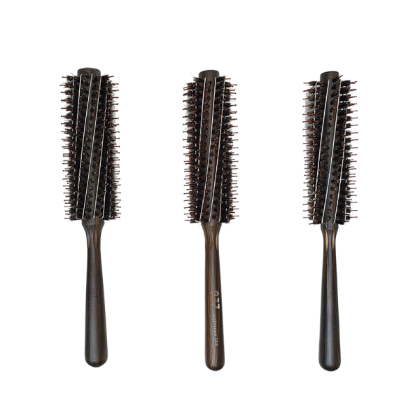 937 Brush. Round comb with long nails. Intimate non-slip design. Metal steel needles increase styling ability. Careful selection of imported wood.